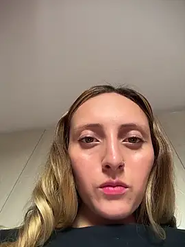 Mia dca online show from 11-20-25, 07:35