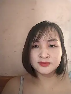 Snapshot of Jeassi-sica chatting on 10-31-25, 03:40 Jeassi-sica online show from 10-31-25, 03:40