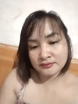 Snapshot of Jeassi-sica chatting on 11-10-25, 11:48 Jeassi-sica online show from 11-10-25, 11:48