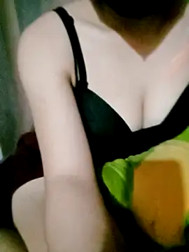 Lyly69699 online show from 10-07-25, 02:14