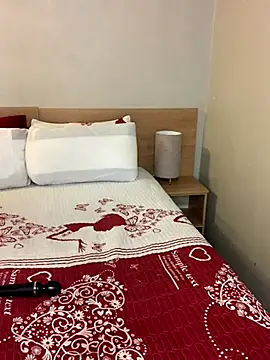 Snapshot of Scarlettxx21 chatting on 11-05-25, 09:09 Scarlettxx21 online show from 11-05-25, 09:09