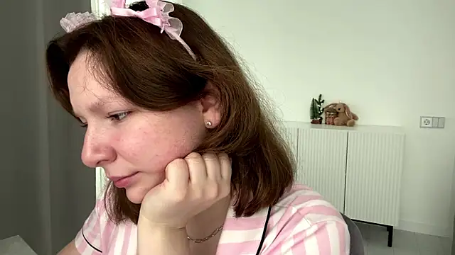 TamekiaSamii online show from 11-15-25, 07:05