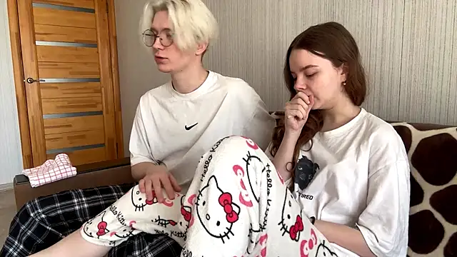 EhtelBiondi online show from 03-28-26, 08:14