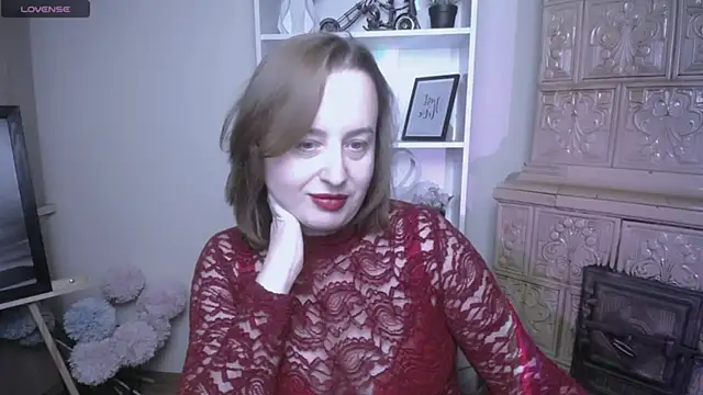 HelenFl online show from 11-18-25, 07:57