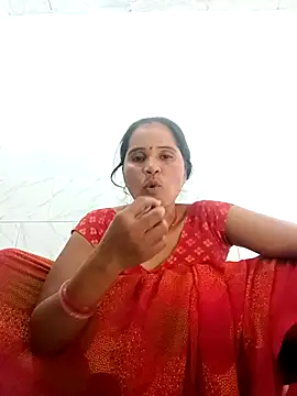 Snapshot of Nm_sanjna chatting on 10-21-25, 06:03 Nm sanjna online show from 10-21-25, 06:03