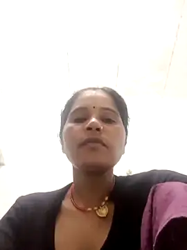 Snapshot of Nm_sanjna chatting on 10-23-25, 10:52 Nm sanjna online show from 10-23-25, 10:52