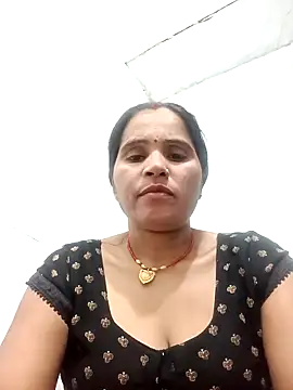 Snapshot of Nm_sanjna chatting on 11-01-25, 03:47 Nm sanjna online show from 11-01-25, 03:47