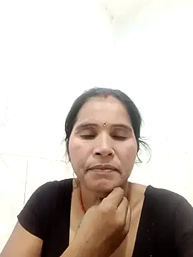 Snapshot of Nm_sanjna chatting on 11-02-25, 07:33 Nm sanjna online show from 11-02-25, 07:33