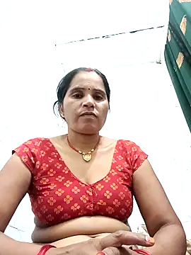 Snapshot of Nm_sanjna chatting on 11-06-25, 02:51 Nm sanjna online show from 11-06-25, 02:51