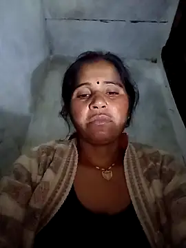 Snapshot of Nm_sanjna chatting on 11-11-25, 10:43 Nm sanjna online show from 11-11-25, 10:43