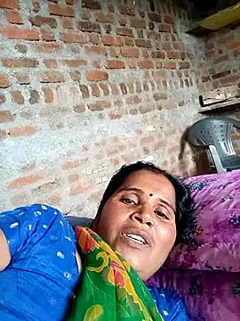 Snapshot of Nm_sanjna chatting on 04-30-26, 11:27 Nm sanjna online show from 04-30-26, 11:27