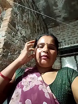 Snapshot of Nm_sanjna chatting on 05-01-26, 11:31 Nm sanjna online show from 05-01-26, 11:31