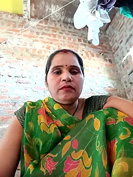 Snapshot of Nm_sanjna chatting on 05-06-26, 05:03 Nm sanjna online show from 05-06-26, 05:03