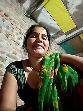Snapshot of Nm_sanjna chatting on 05-06-26, 11:10 Nm sanjna online show from 05-06-26, 11:10