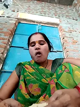 Snapshot of Nm_sanjna chatting on 05-11-26, 04:18 Nm sanjna online show from 05-11-26, 04:18