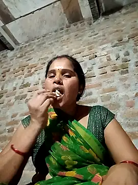 Snapshot of Nm_sanjna chatting on 05-11-26, 02:56 Nm sanjna online show from 05-11-26, 02:56