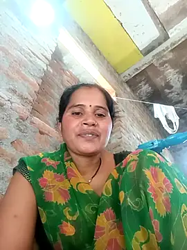 Snapshot of Nm_sanjna chatting on 05-12-26, 04:09 Nm sanjna online show from 05-12-26, 04:09