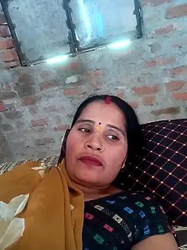 Snapshot of Nm_sanjna chatting on 06-02-26, 05:42 Nm sanjna online show from 06-02-26, 05:42