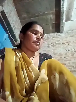 Snapshot of Nm_sanjna chatting on 06-05-26, 10:37 Nm sanjna online show from 06-05-26, 10:37