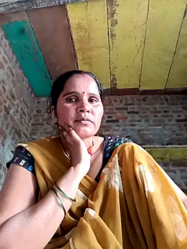 Snapshot of Nm_sanjna chatting on 06-08-26, 02:56 Nm sanjna online show from 06-08-26, 02:56