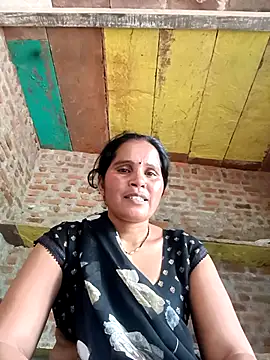 Snapshot of Nm_sanjna chatting on 06-11-26, 03:15 Nm sanjna online show from 06-11-26, 03:15