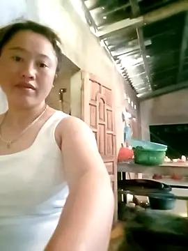 Snapshot of Ducky27021991 chatting on 12-20-25, 01:56 Ducky27021991 online show from 12-20-25, 01:56