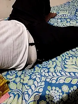 Snapshot of TanjiroCamadoo chatting on 10-30-25, 02:29 TanjiroCamadoo online show from 10-30-25, 02:29