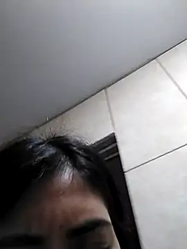 Lollysmile26 online show from 11-25-25, 08:14