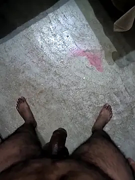 Bull For Cuckold Realmeet online show from 12-20-25, 05:09