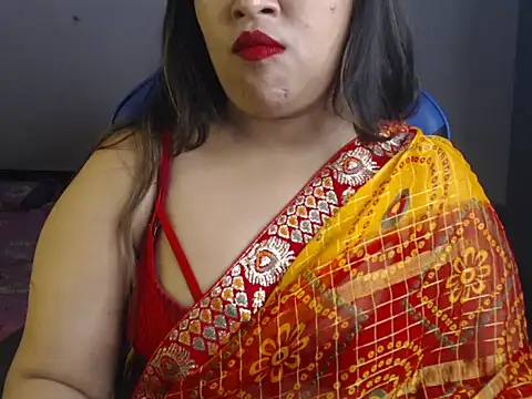 Snapshot of miss_miyu chatting on 10-22-25, 01:44 miss miyu online show from 10-22-25, 01:44