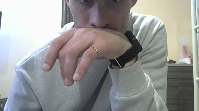 Snapshot of MakabulaAndrey chatting on 03-09-26, 01:04 MakabulaAndrey online show from 03-09-26, 01:04