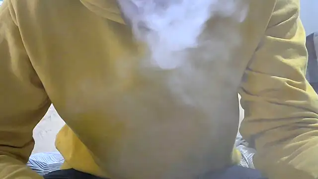 Snapshot of MakabulaAndrey chatting on 03-11-26, 08:26 MakabulaAndrey online show from 03-11-26, 08:26