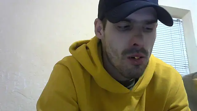 Snapshot of MakabulaAndrey chatting on 03-14-26, 12:50 MakabulaAndrey online show from 03-14-26, 12:50