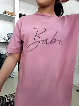 anshika0124 online show from 12-15-25, 05:01