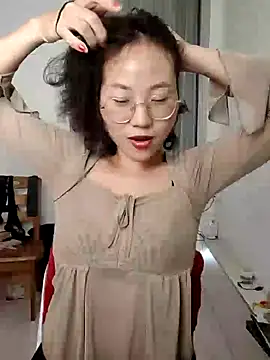 nini10052025 online show from 11-19-25, 05:18