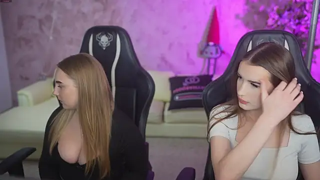 Jane Love054 online show from 11-21-25, 11:31