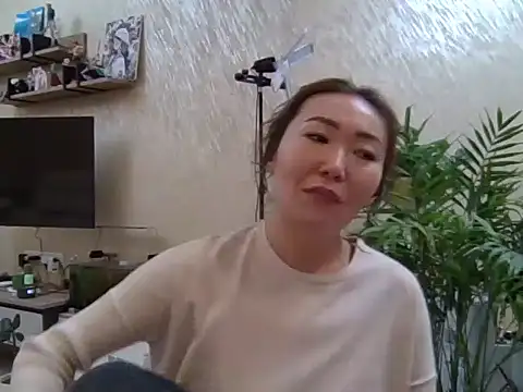 Ysolena online show from 03-13-26, 02:01