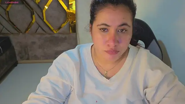 Addyy 02 online show from 11-14-25, 09:02