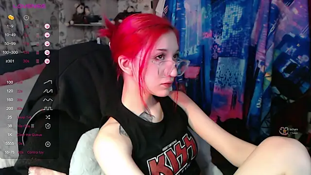 Snapshot of Dreamy_Red_Girl chatting on 10-07-25, 05:43 Dreamy Red Girl online show from 10-07-25, 05:43