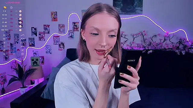 Snapshot of Golden_dawn chatting on 11-26-25, 07:20 Golden dawn online show from 11-26-25, 07:20