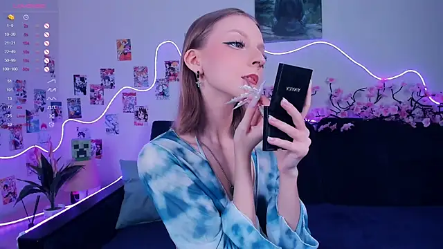 Snapshot of Golden_dawn chatting on 12-03-25, 07:16 Golden dawn online show from 12-03-25, 07:16