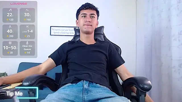 Alancum7 online show from 04-18-26, 01:15