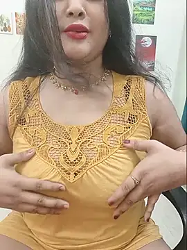 Snapshot of Beauty_Queen_Soniya chatting on 07-21-26, 04:26 Beauty Queen Soniya online show from 07-21-26, 04:26