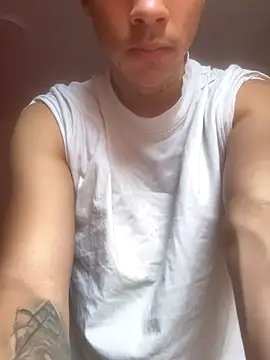 Snapshot of ErosDominant chatting on 10-12-25, 04:39 ErosDominant online show from 10-12-25, 04:39