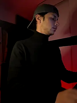 Snapshot of ErosDominant chatting on 11-16-25, 11:21 ErosDominant online show from 11-16-25, 11:21