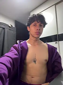 Snapshot of ErosDominant chatting on 12-05-25, 06:00 ErosDominant online show from 12-05-25, 06:00