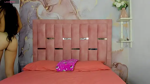 Snapshot of Isis_Blaze chatting on 11-12-25, 03:07 Isis Blaze online show from 11-12-25, 03:07