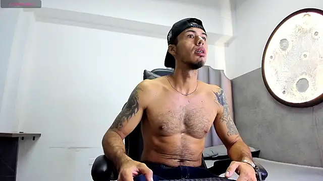 Rurik Jones online show from 10-21-25, 11:55