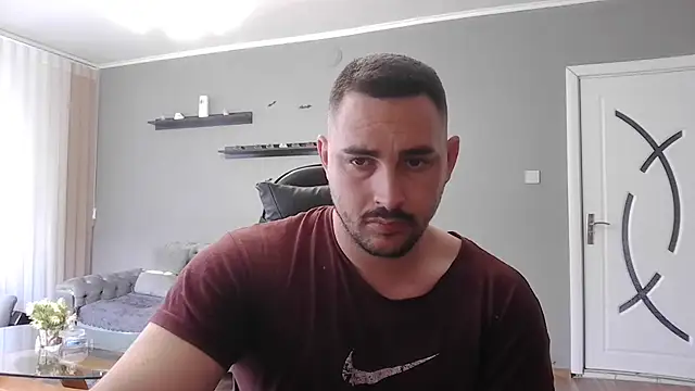 mastermute online show from 04-25-26, 01:36