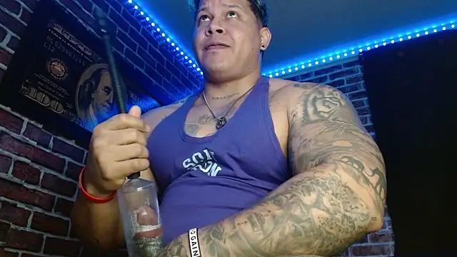 jordan bigcock  online show from 12-22-25, 08:17